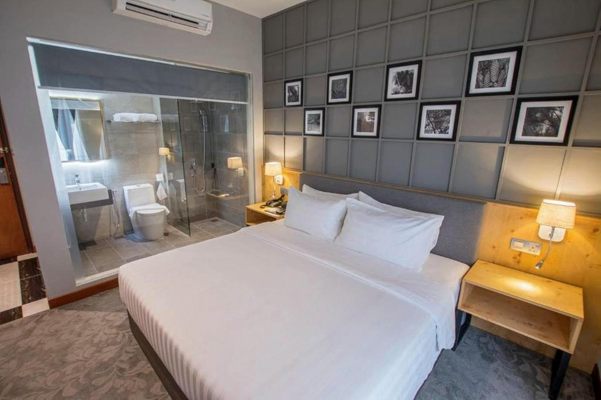 Redpine Boutique Hotel Skudai Exterior foto
